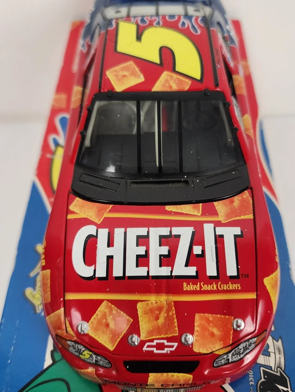Cheez-It Terry Labonte #5 Die-Cast Racing Car 2002 Diecast Kellogs Action Racing